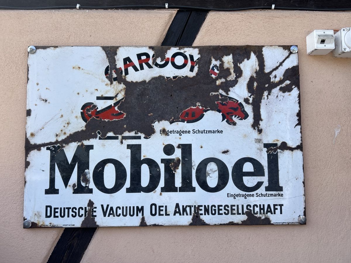 Ecriteaux: Emaille Reklameschild Email Mobiloel Gargoyle  – D'occasion à Mellingen par Oelquelle 1