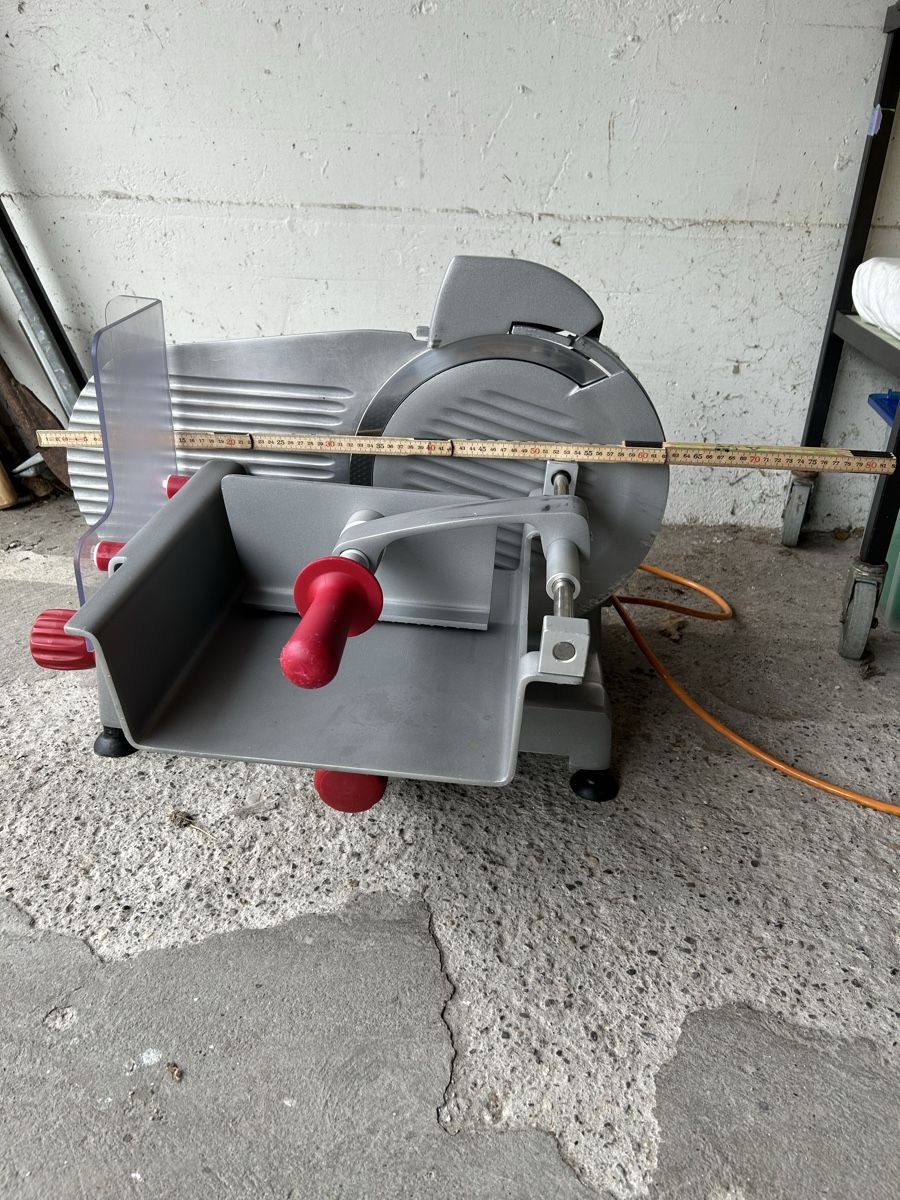 Elettrodomestici da cucina: AUFSCHNITTMASCHINE BERKEL? MANCONI? – Usato da Bottmingen venduto da Surubi 1