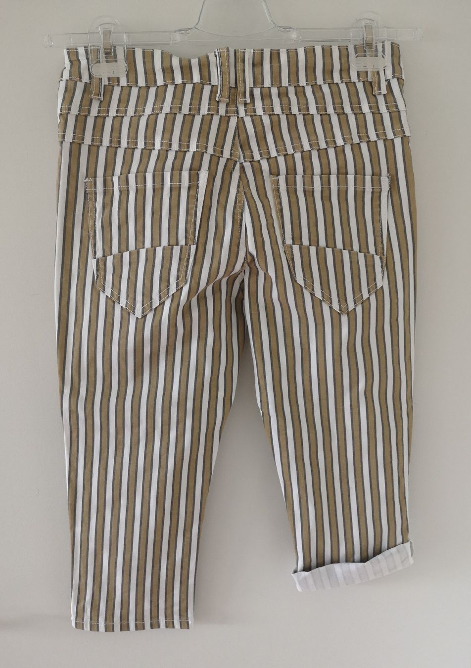 Hosen: 3/4 Hose beige gestreift 36 - Chicorée - Spendenaktion – Neu (gemäss Beschreibung) aus Unterkulm von Beljasch 6