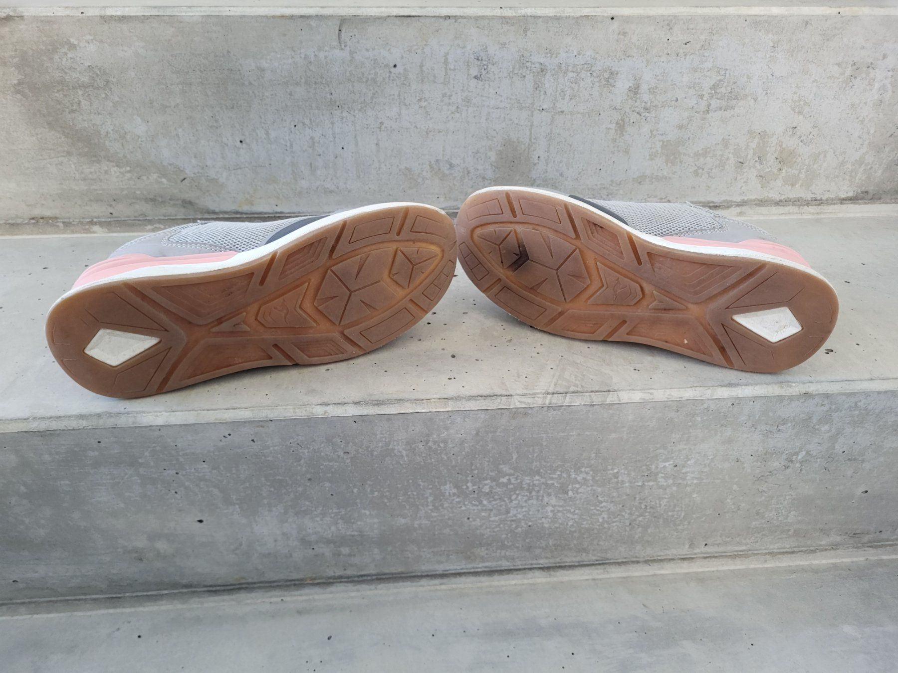 Scarpe per ragazze: KangaROOS Turnschuhe Gr. 35 – Usato da Thalwil venduto da J_Doe 2