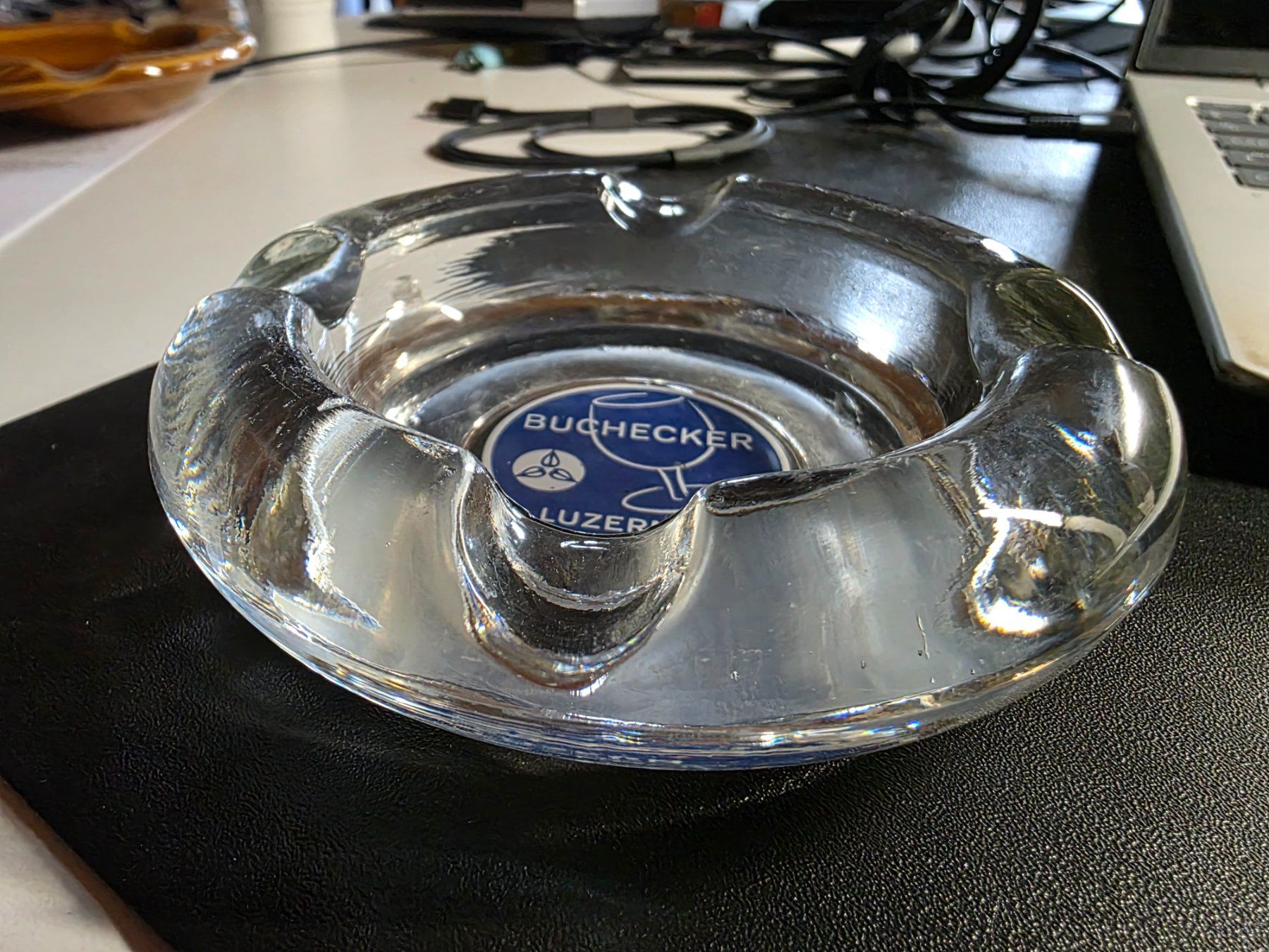Portacenere: Vintage Glas Aschenbecher Buchecker Luzern – Usato da Walterswil BE venduto da Lonitti 1