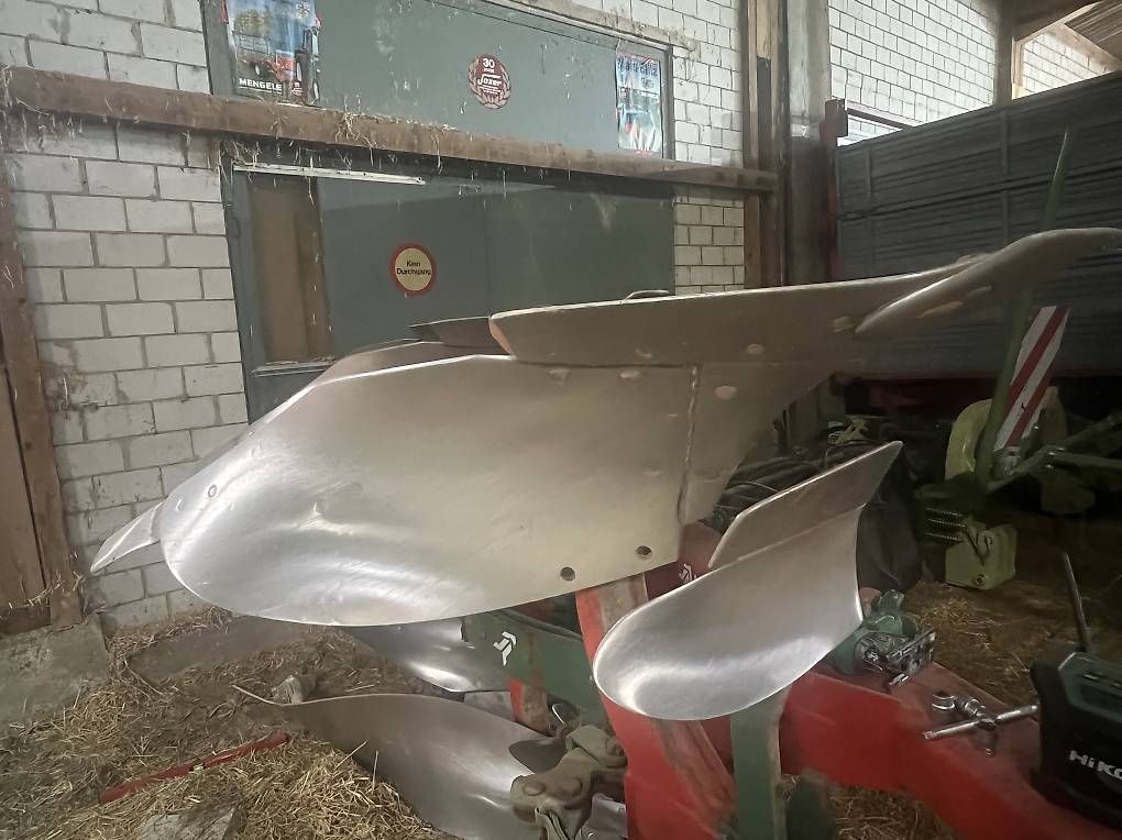 Aratri: Kverneland Pflug Mod. F 110-8 – Usato da Volketswil venduto da SaGa91 3