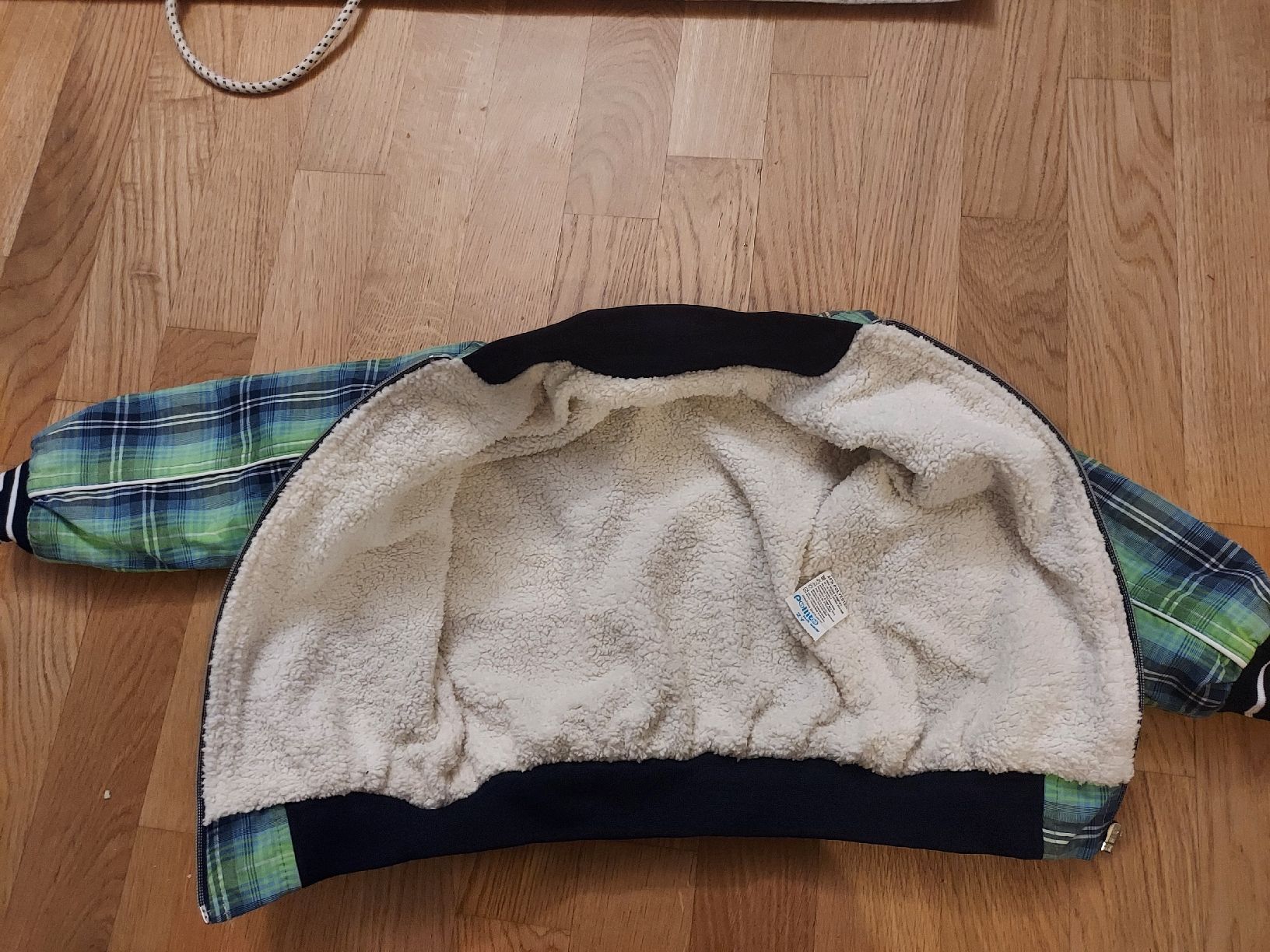 Giacche & Cappotti: jacke – Usato da Glattpark(Opfikon) venduto da Uthyla 1