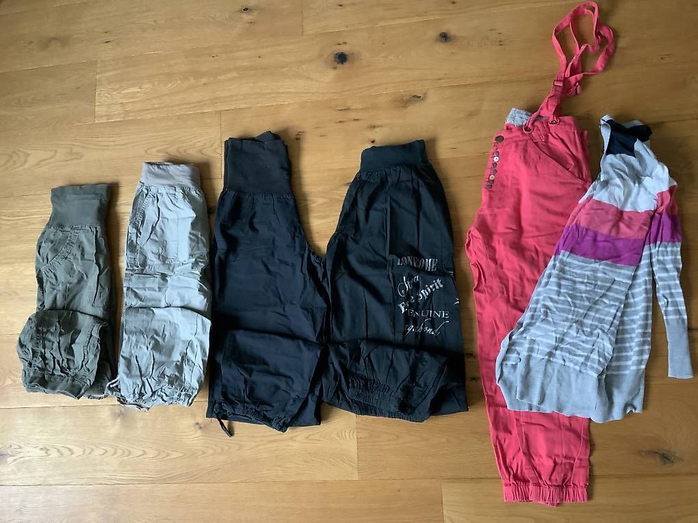 Pantaloni:  Stoff-Hosen Grösse S – Usato da Merenschwand venduto da bia_96rm