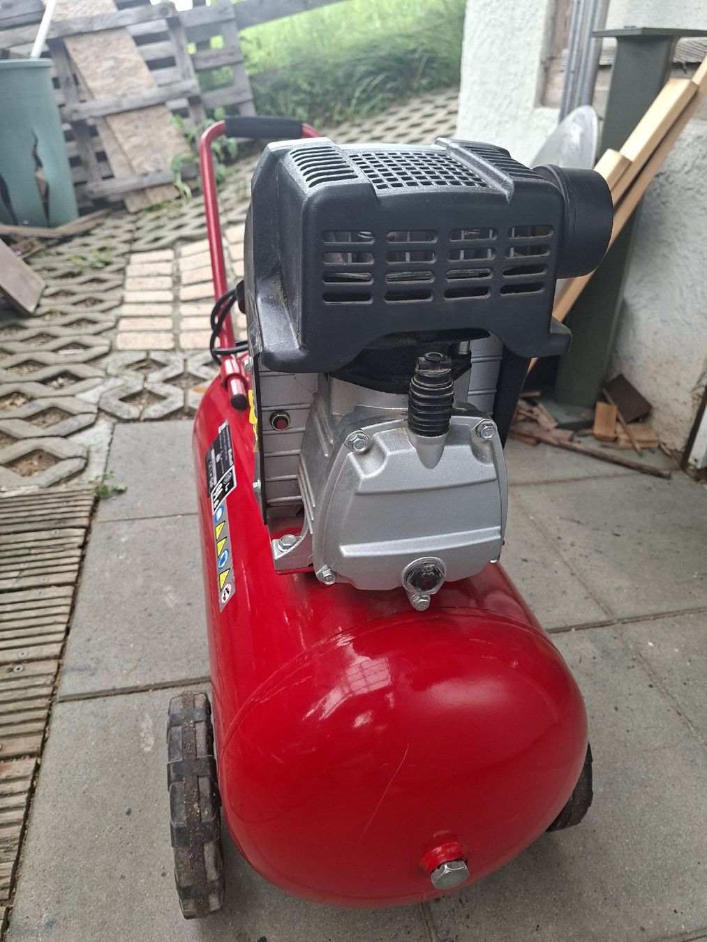 Einhell Compressori: Kompressor TE-AC 270/50/10 – Usato da Emdthal venduto da Pumi79 5