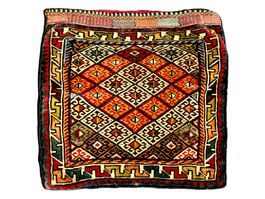 Sac tribal Afshari, laine noué main. Iran 1900/20. 57x52 cm