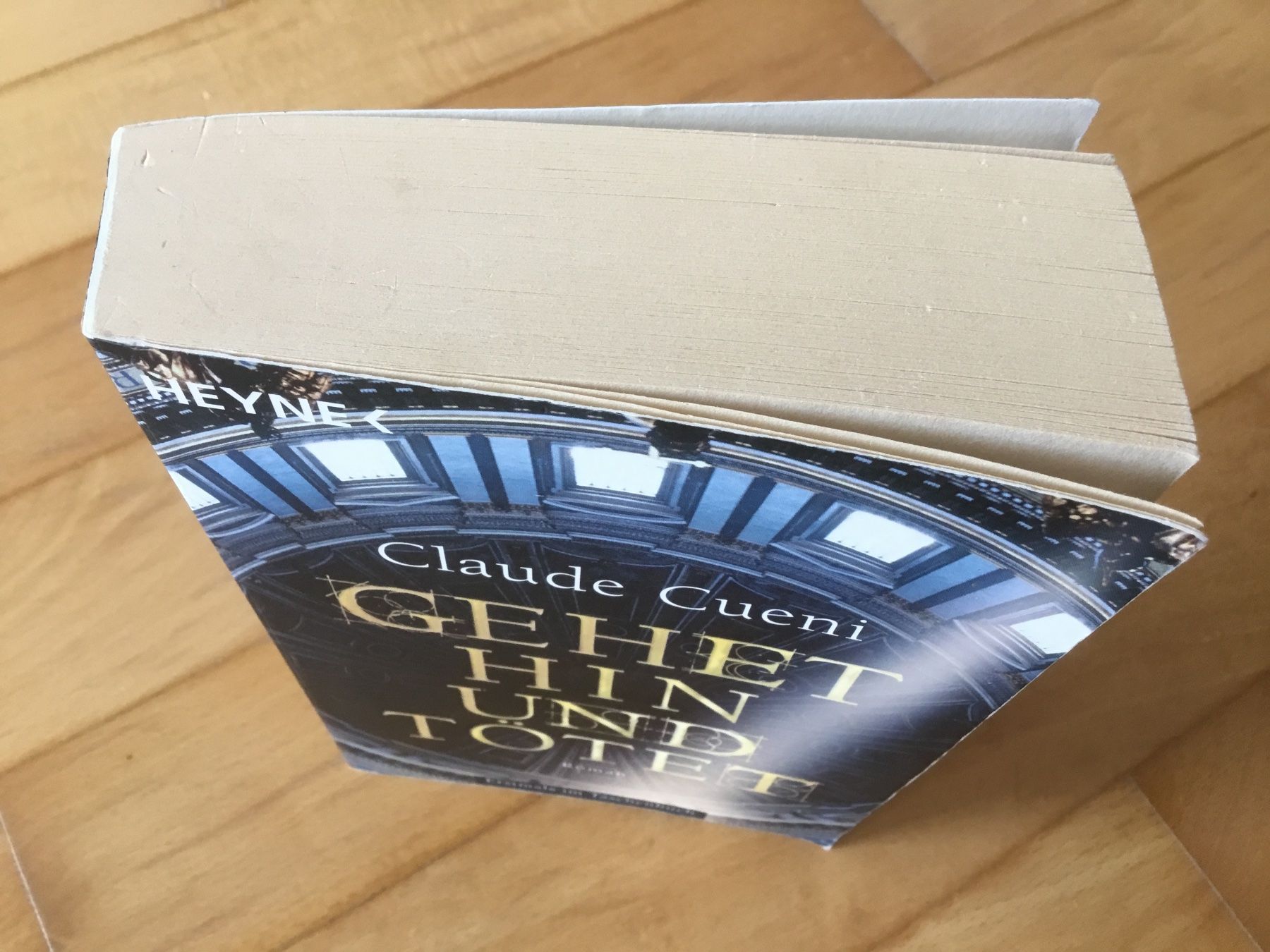 Libri: Claude Cueni.  "Gehet hin und tötet" – Usato da Kerzers venduto da Georges3210 2