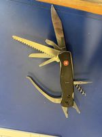Wenger swiss Grip Delemont Switzerland Stainless PAT. PEND