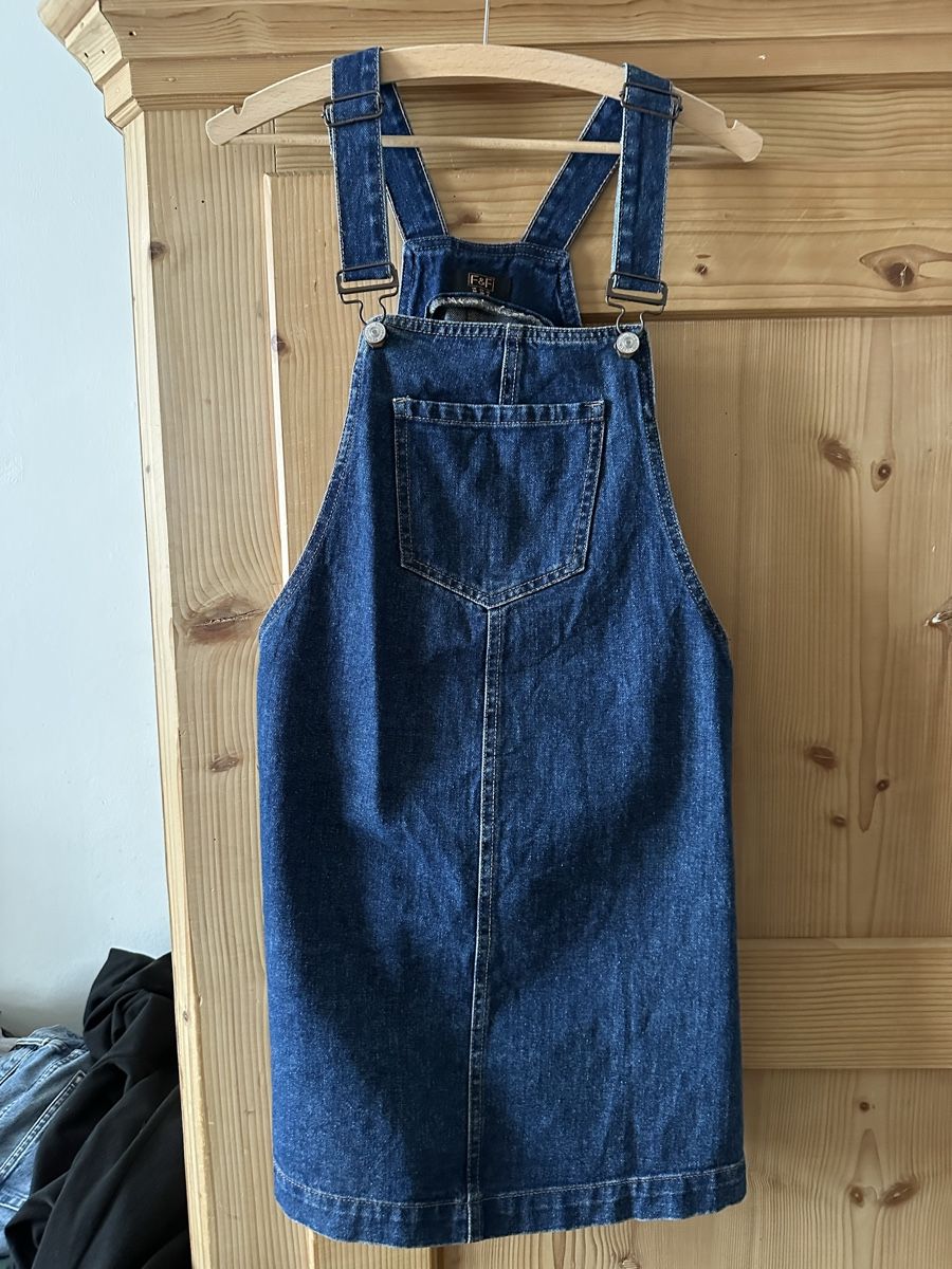 Vestiti: Jeans-Latzkleid Gr. 38 – Nuovo (secondo la descrizione) da Luzern venduto da nisssa