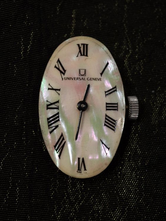 UNIVERSAL GENÈVE Uhrwerk Zifferblatt Zeiger Perlmutt Uhr