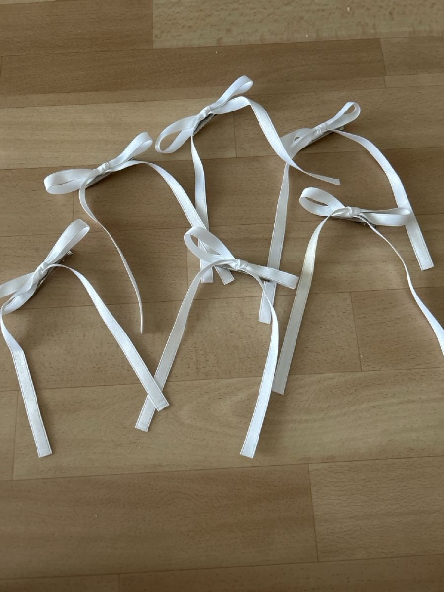 Accessori per capelli: Kleine Haarschleifen – Usato da Zürich venduto da xeniiilou