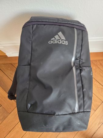 Adidas Rucksack günstig abzugeben