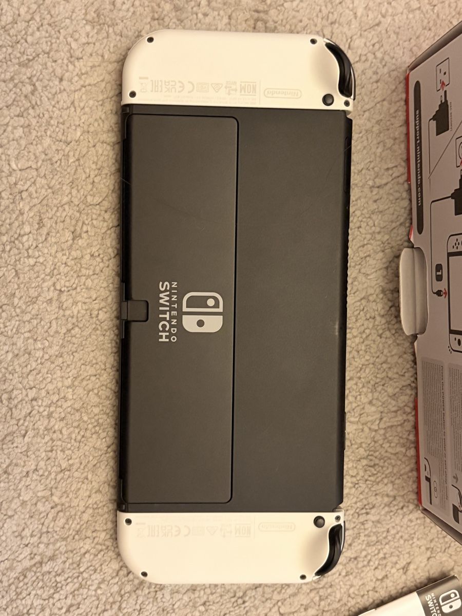 Nintendo Console: Nintendo Switch OLED Modell weiss mit Originalverpackung – Nuovo e nell'imballaggio originale da St.Gallen venduto da rslalfs 4