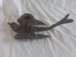 Bougeoir ancien en laiton en forme d'oiseau