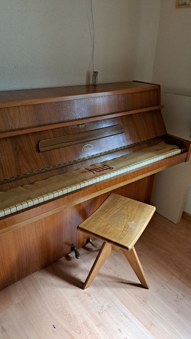Musikinstrumente: Klavier von Sabel – Gebraucht aus Gurtnellen von Zauberfee5 5