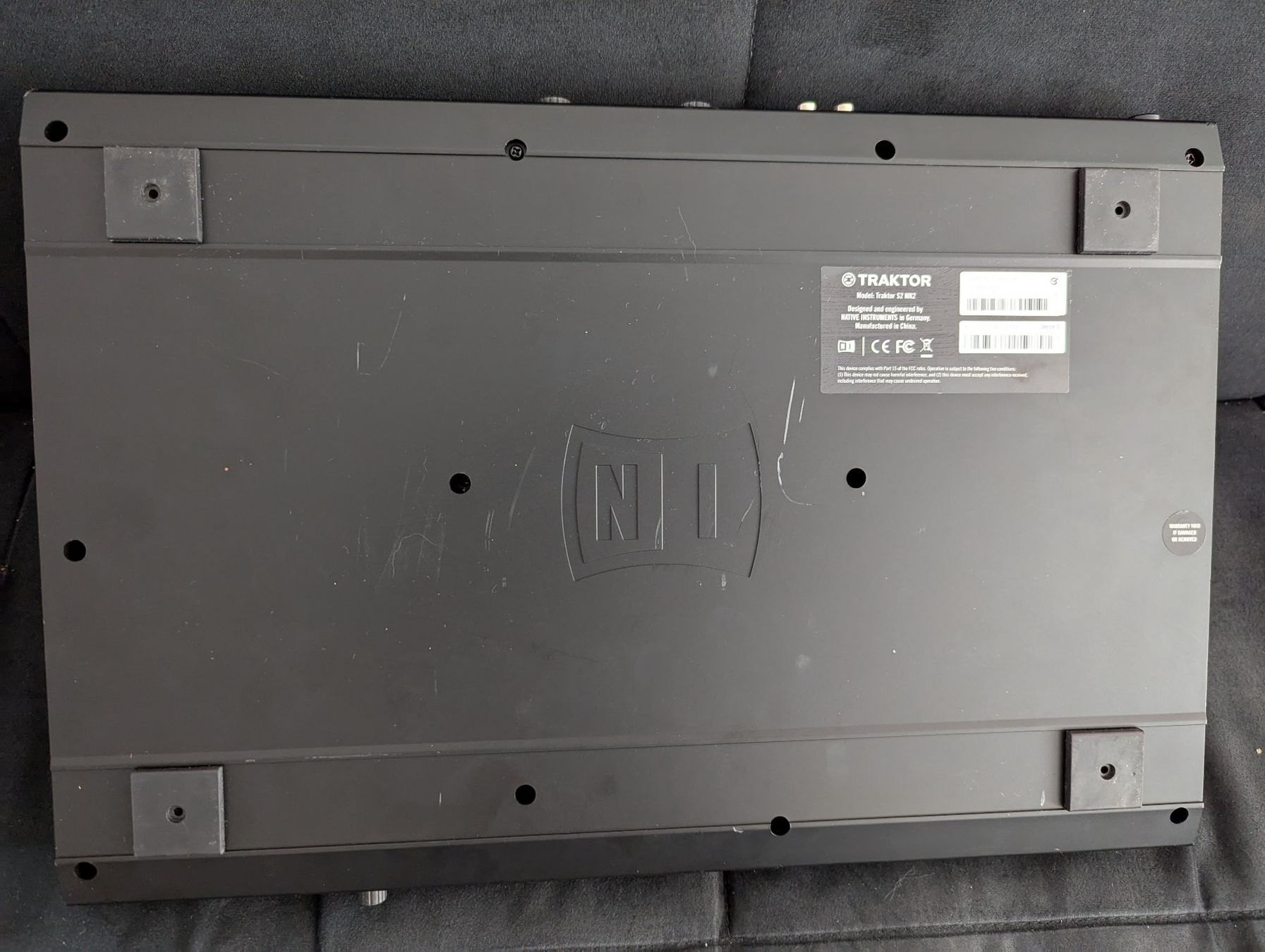 Traktor Mischpulte: Traktor Kontrol S2 MK2 DJ Controller – Gebraucht aus Langnau am Albis von  3