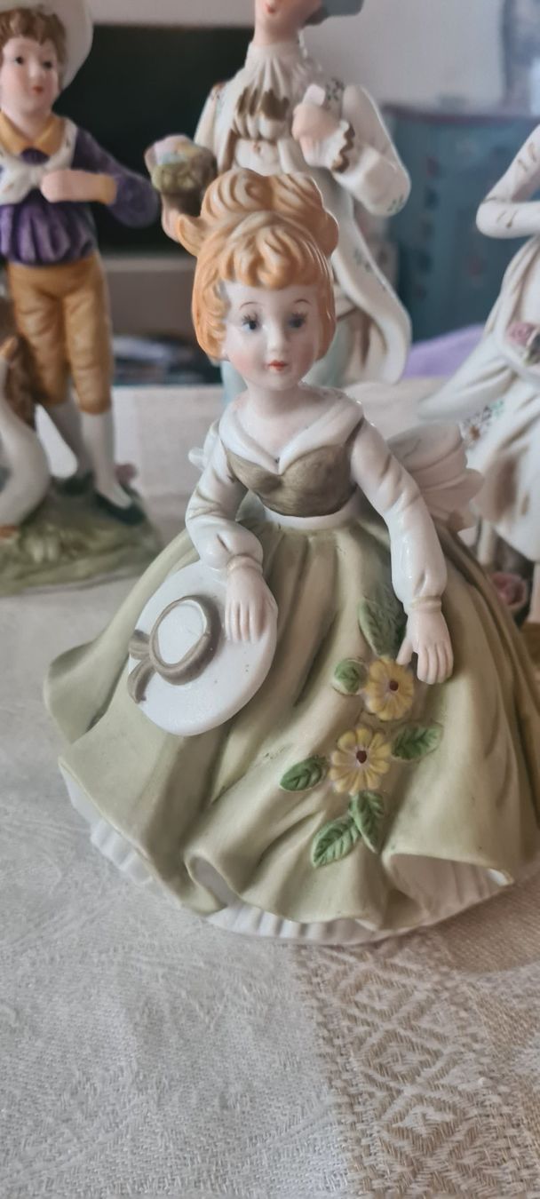 Statuette: Figuren aus Keramik – Usato da Schlieren venduto da Noni19 3