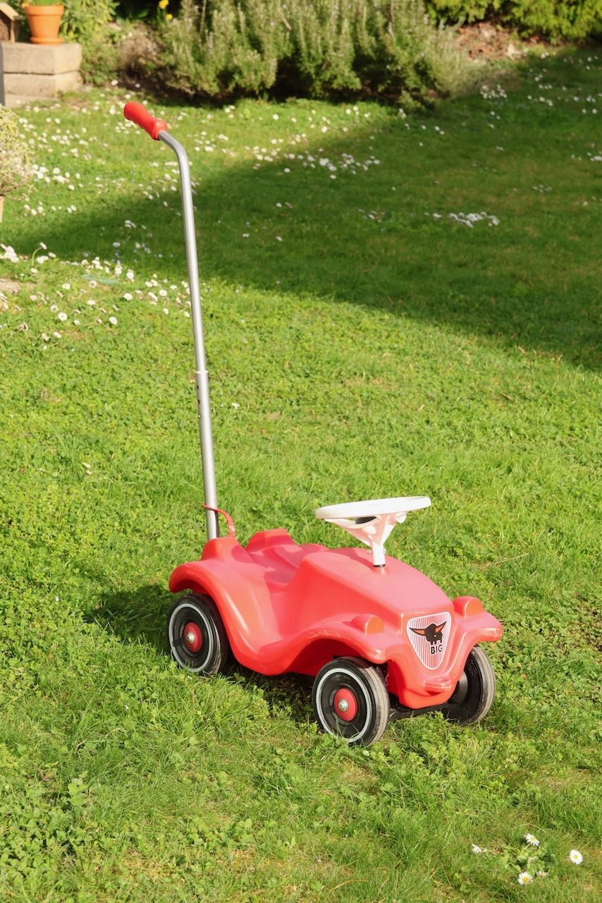 Big Veicoli per bambini: Big Bobbycar mit Schiebestange – Usato da Stäfa venduto da Wingerm