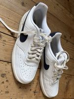Nike Turnschuhe weiss Grösde 43, guter Zustand