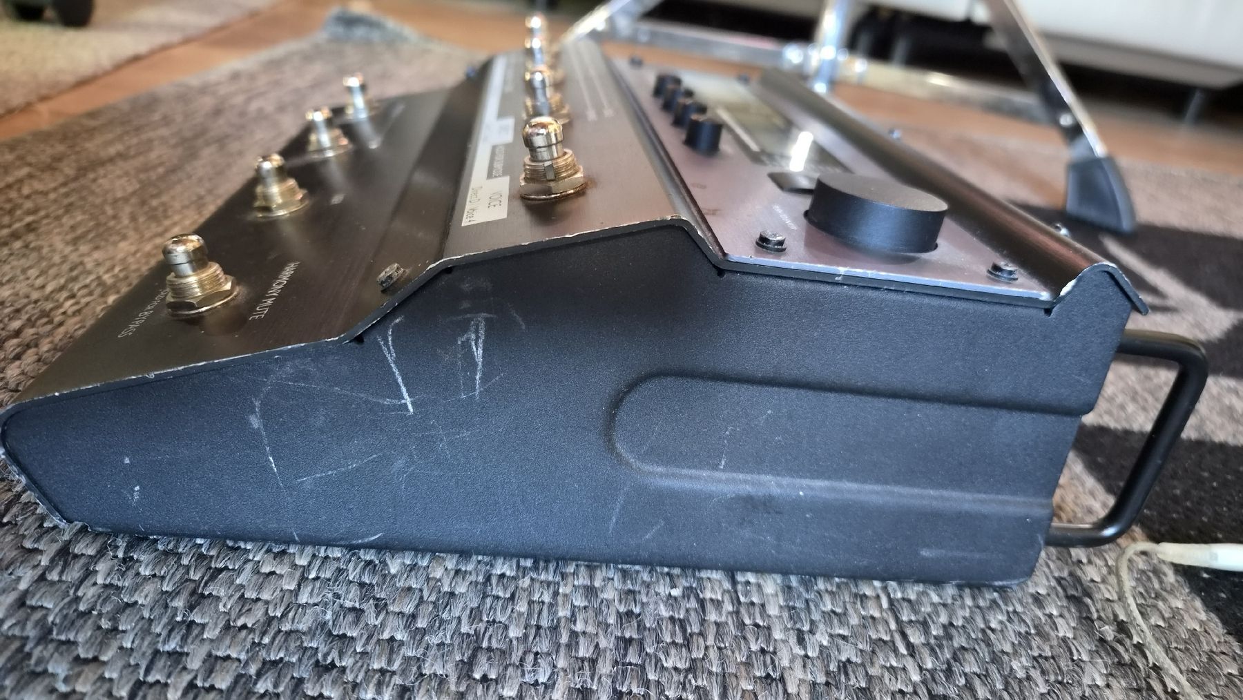 Instruments de musique: TC Helicon Vocal Technologies – D'occasion à Rebeuvelier par srh_y6vq 1