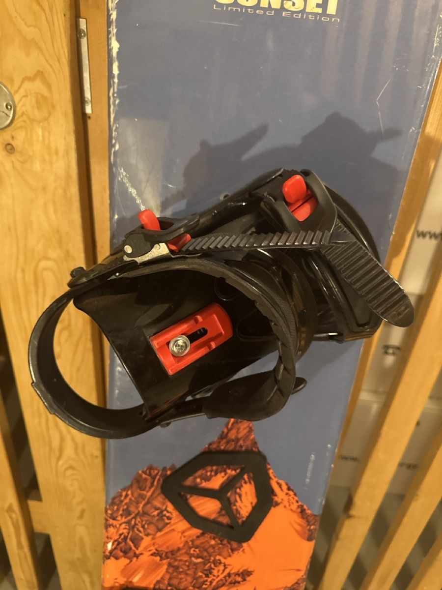 Nidecker Board: Snowboard 145cm Bindungen inkl., von Nidecker – Usato da Schliern b. Köniz venduto da amo_lln9 3