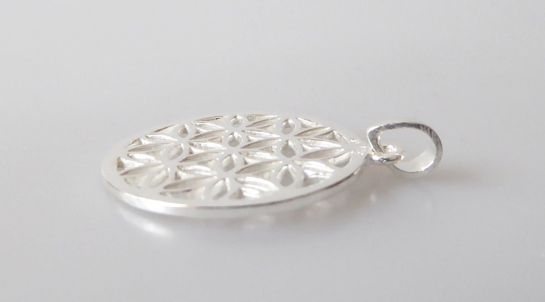 Anhänger: Silber-Anhänger - Blume des Lebens – Neu und originalverpackt aus Mauren von Yeelen 2