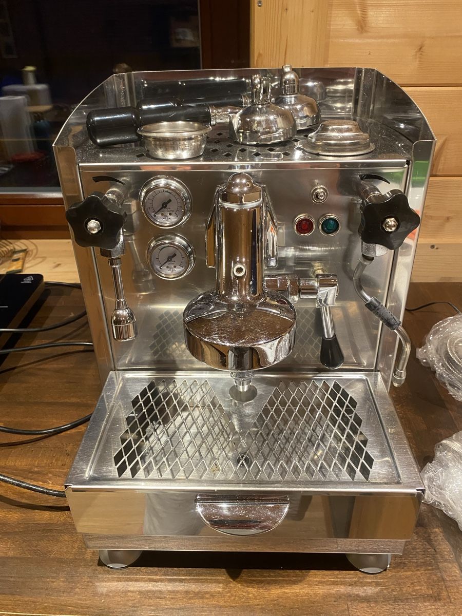 Kaffeemaschinen & Espressomaschinen: Siebträgermaschiene Espressomadchiene IZZO Alex MC 159 – Defekt aus Welschenrohr von adr_x56f 4