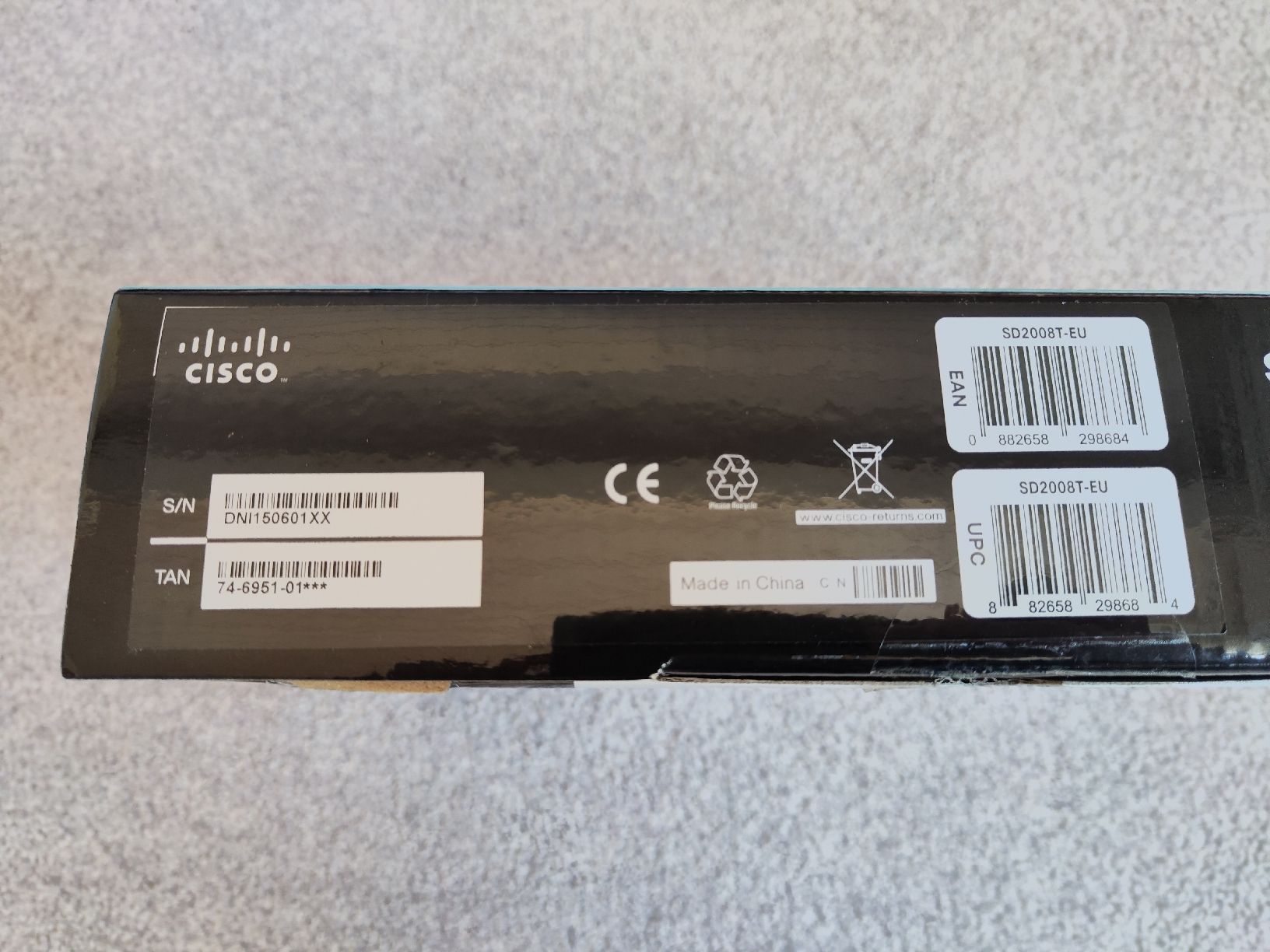 Cisco Hub & Switch: Cisco 8-Port Switch SG 100D-08 – Usato da Neftenbach venduto da Froeschl1 3