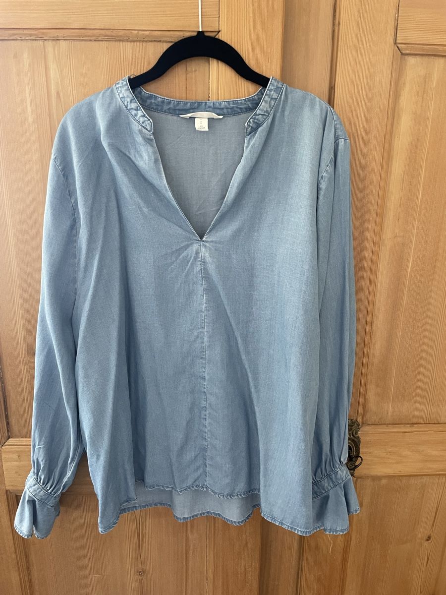 H&M Camicette: Jeans Bluse von H&M 40 – Usato da Sissach venduto da Gaemma