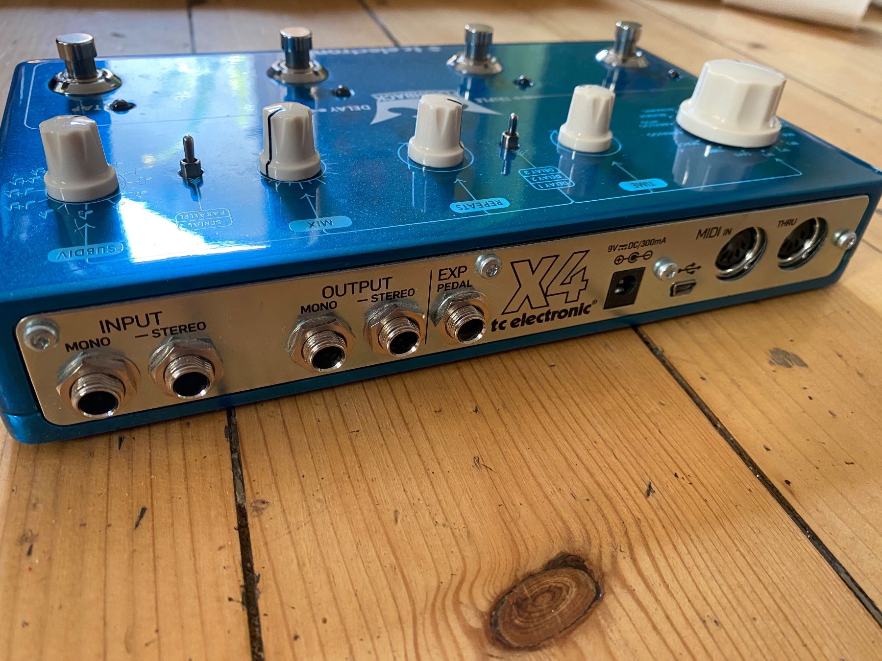 Instruments de musique: TC Electronic Flashback Triple Delay X4 Effektpedal – D'occasion à Zürich par mbraendliz 1