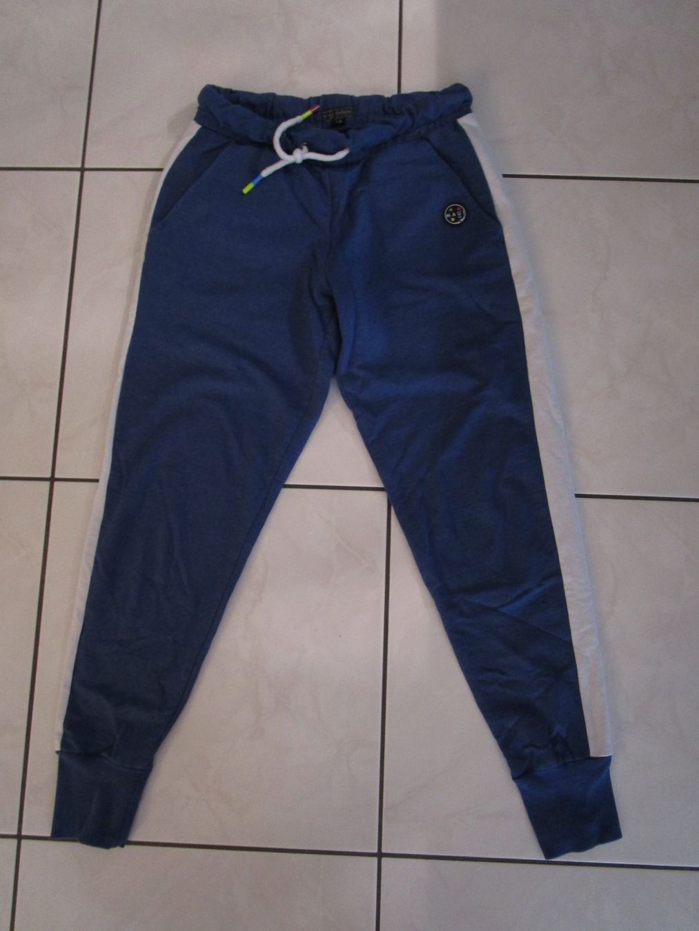 Pantaloni: Trainerhose Gr. S (36) Chicorée – Usato da Volketswil venduto da Megaissimo