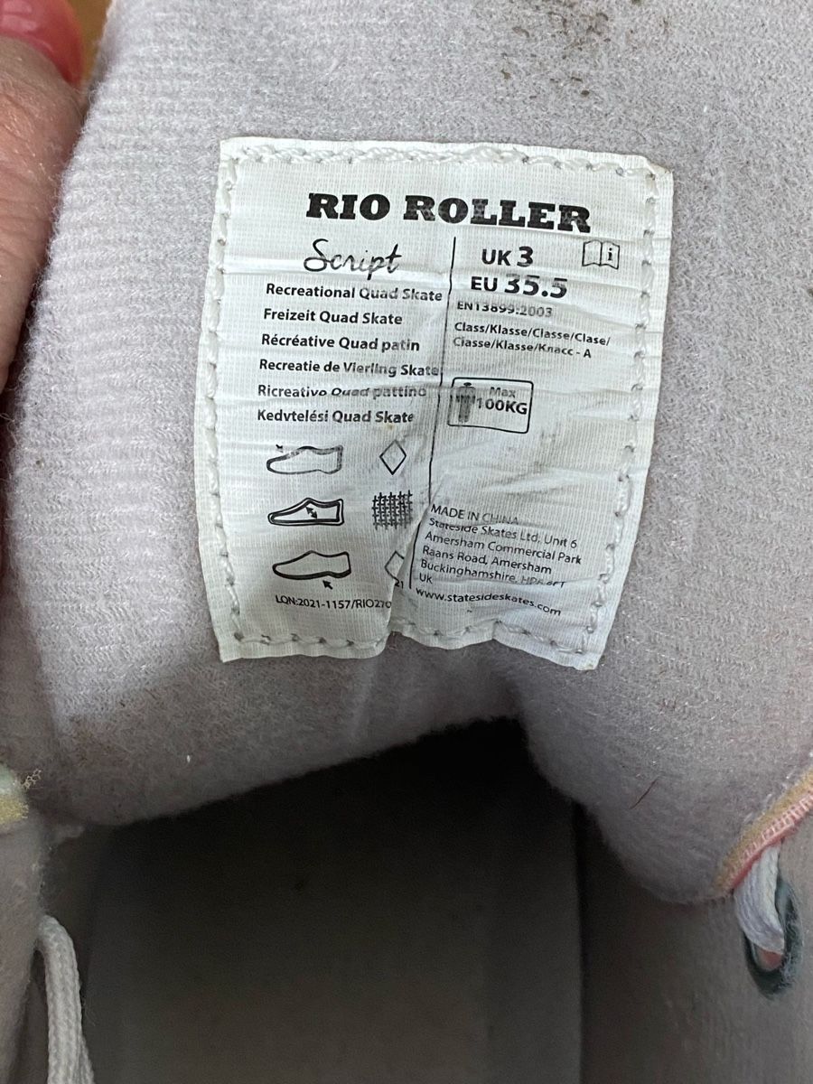 Rio Roller Pattini in linea & Pattini a rotelle: Rio Roller Quad Skates Set, Gr. 35.5 mit Schoner & Helm – Usato da Basel venduto da mingebrand 2