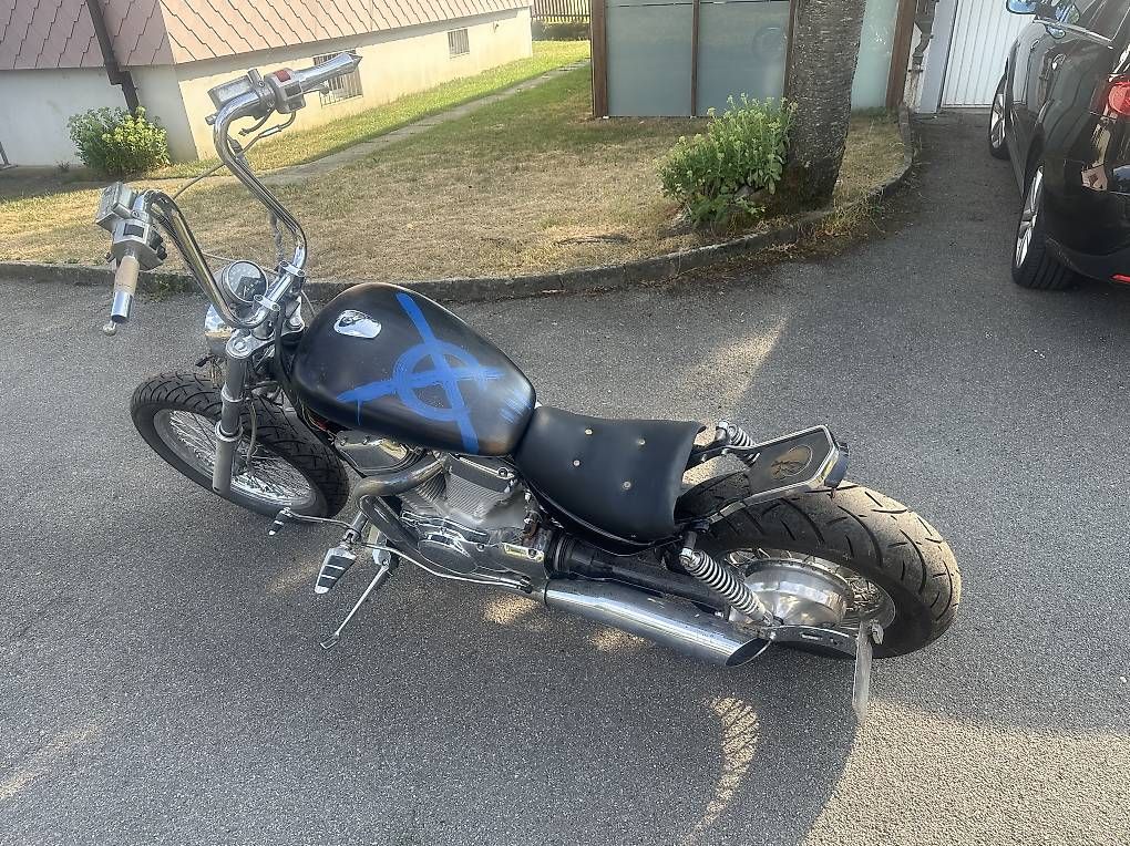 Cruisers: Suzuki VS 1400 Intruder  – D'occasion à Balsthal par Tiago_TMF 1