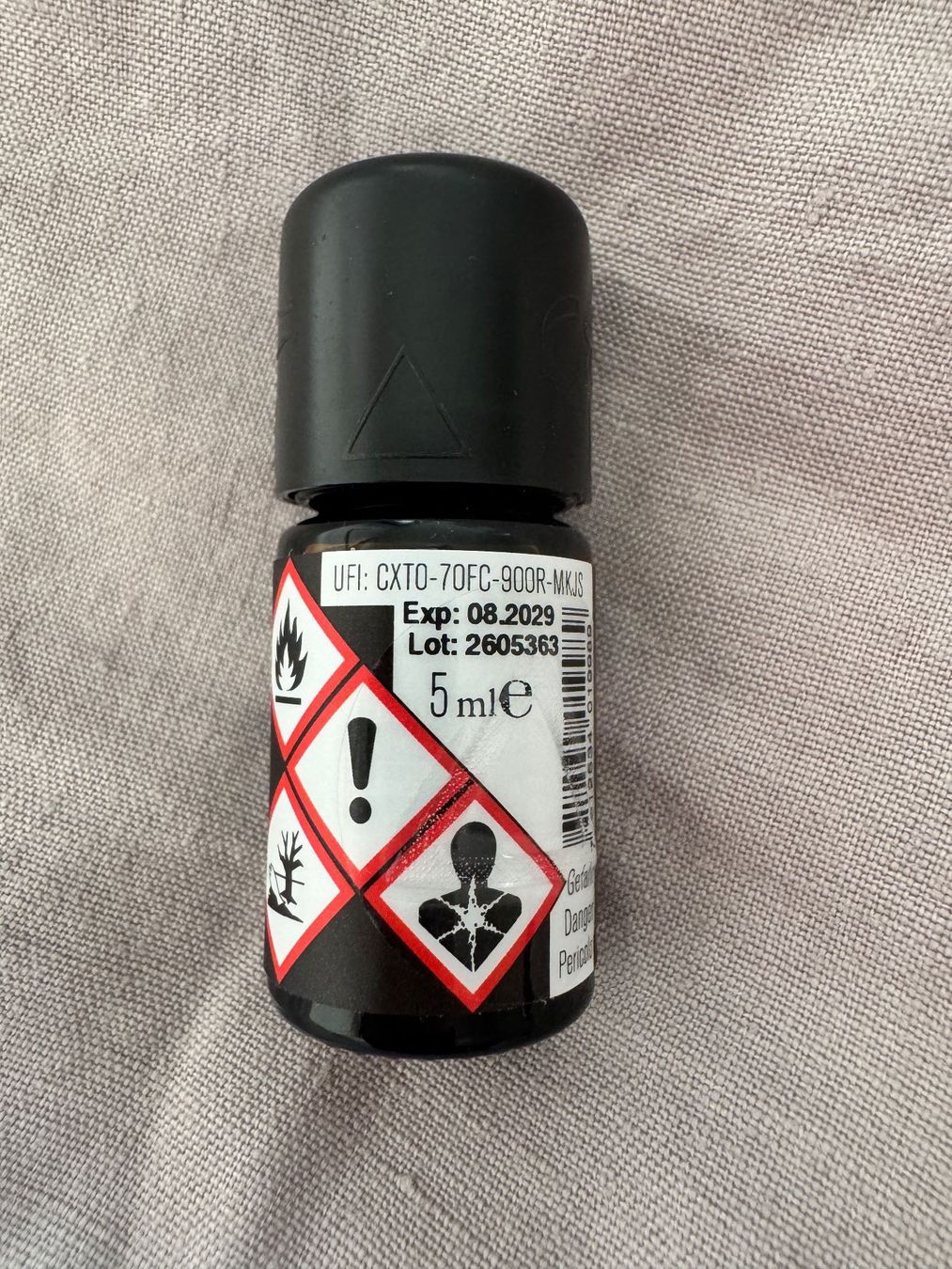 Farfalla Oli essenziali: Aromamischung Krafttage von Farfalla – Nuovo e nell'imballaggio originale da Zürich venduto da Lionsands