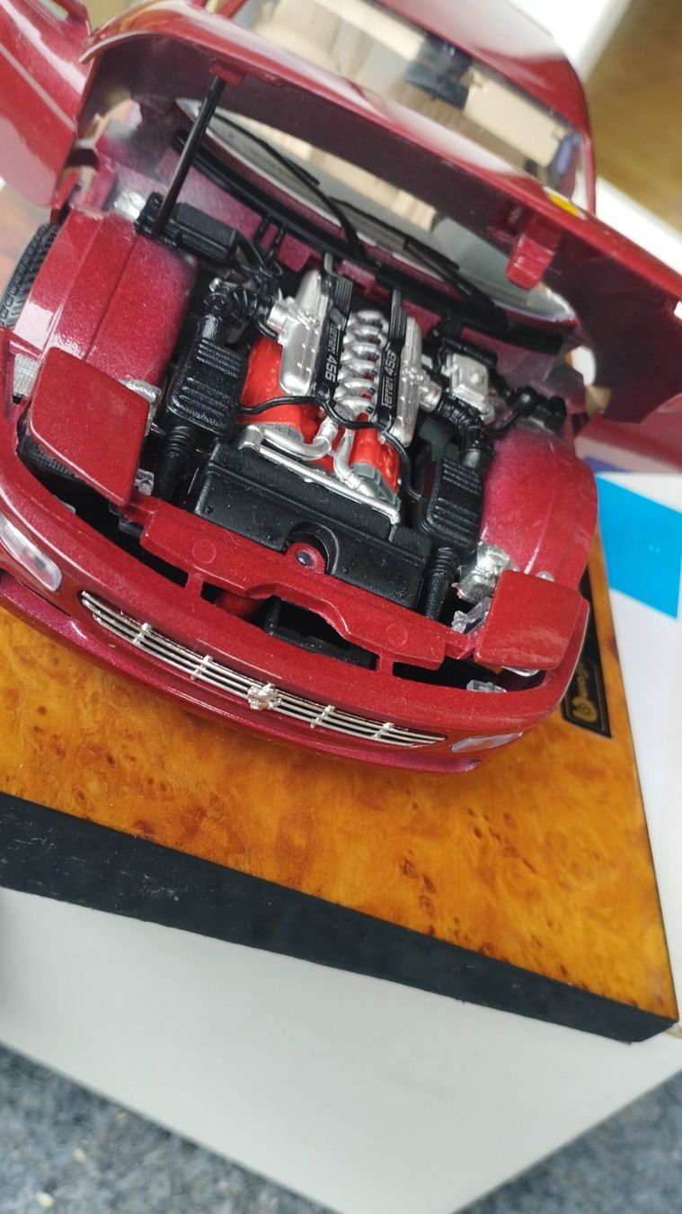 Bburago Modellautos: Ferrari 456GT auf Wurzelholzbasis – Gebraucht aus Chur von oriori 5