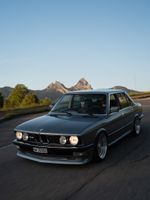 BMW E28 520i