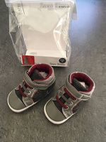 Chaussures neuves 19