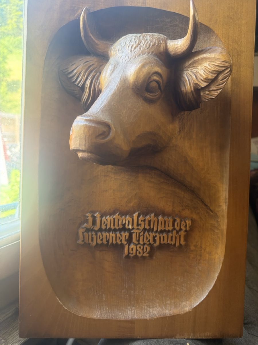 Skulpturen & Statuen: Holzschnitzerei Kopf mit Schriftzug 1982  – Gebraucht aus Zell LU von moh_n78n 1