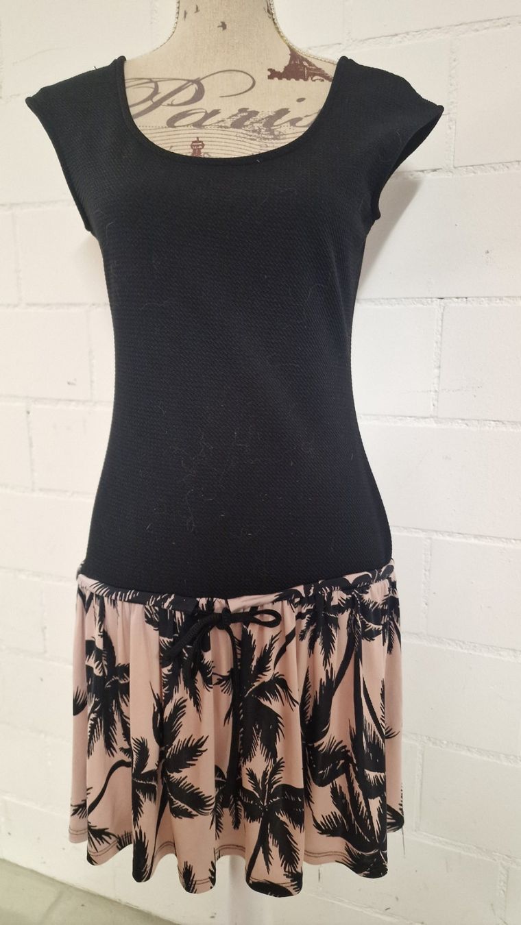 Kleider: Tolles Sommerkleid – Gebraucht aus Rütihof von tweedy123