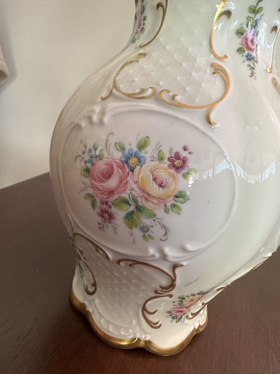 Vasen & Gefässe: Porzellan Deckelvase Handgemalt – Gebraucht aus Herbriggen von Sehrazade 1