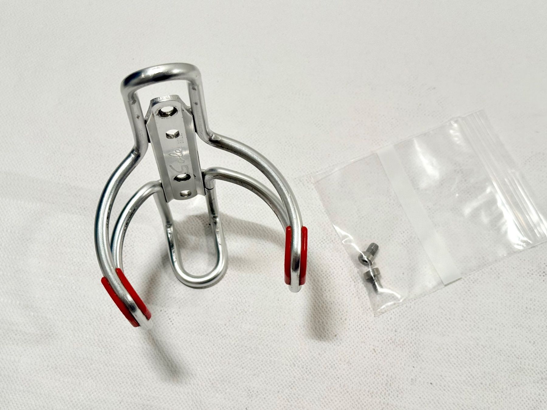 Ersatzteile: SOLE SOMEC Bottle Cage Flaschenhalter 64g / 2605 – Gebraucht aus Luzern von bikeandbeltcom