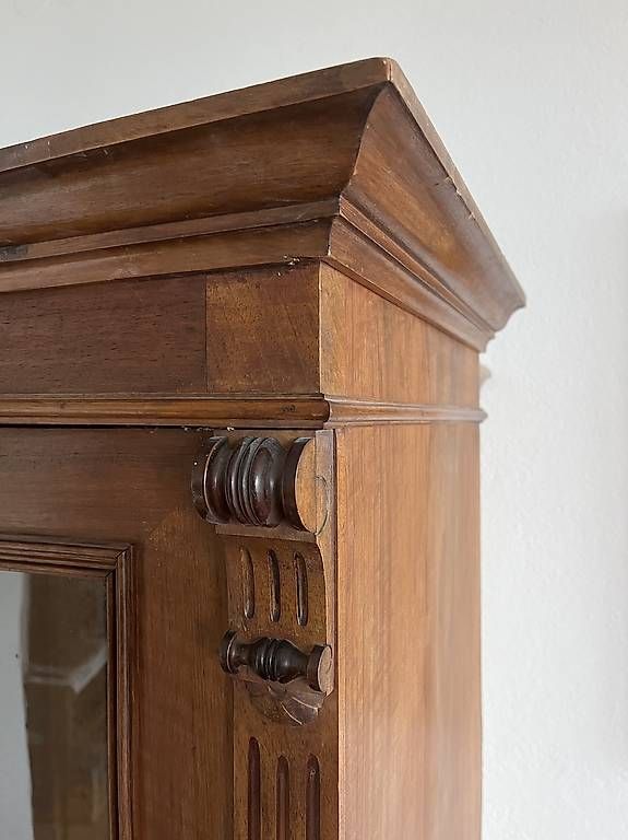 Vetrine: Antiker Vitritenschrank Jugenstil – Usato da Bern venduto da Chramonn 1