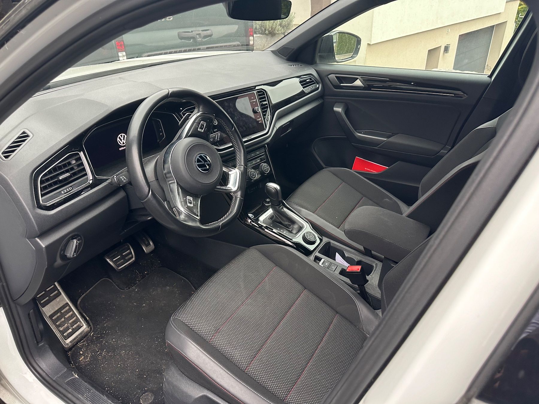 VW Automobili: Vw T-Roc 2.0 TSI Sport 4M – Usato da Reigoldswil venduto da mensch76 2