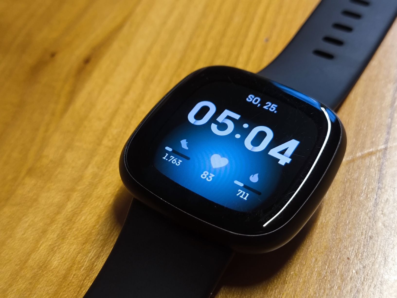 Fitbit Smartwatch: Fitbit Versa 3  – Usato da Weggis venduto da TNT14 2