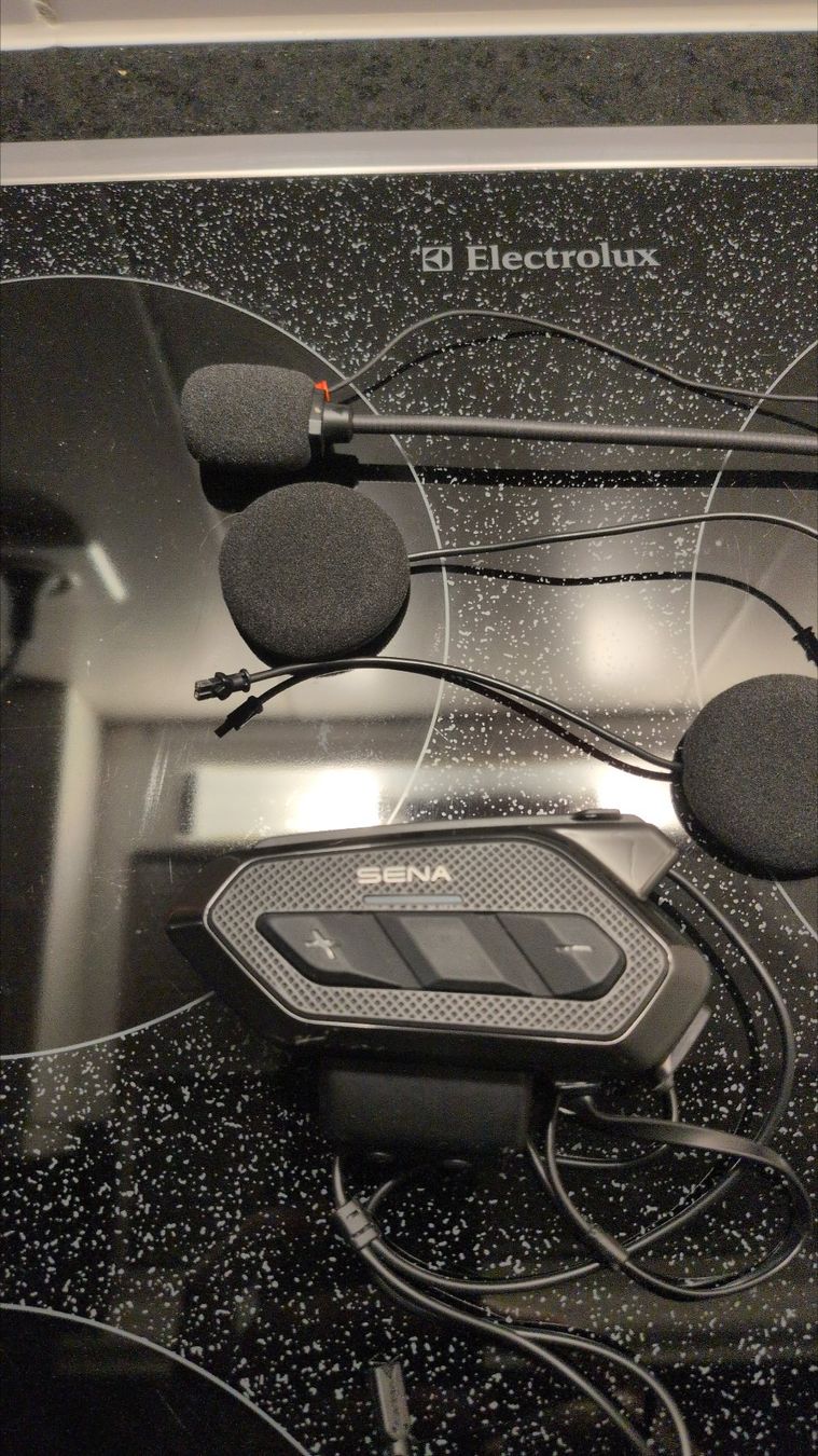 Sena Helme & Visiere: SENA SPIDER RT1 with Mesh Intercom 1-set – Gebraucht aus Kloten von SwissGuy95 1