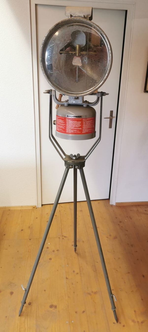Tilley Lampade: Tilley Lampe, Zivilschutz , Petrol , Scheinwerfer – Usato da Gerlafingen venduto da Antik_mann