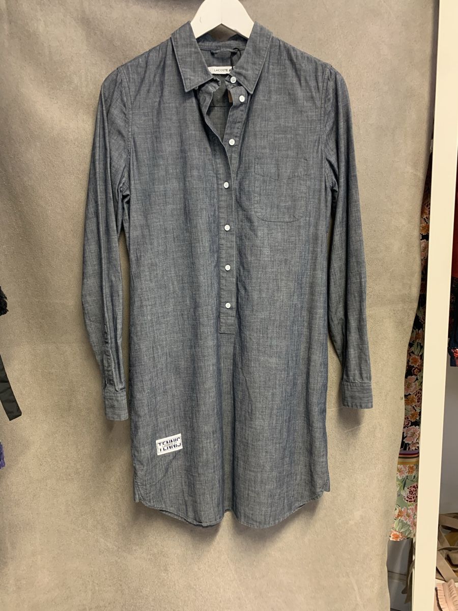 Lacoste Vestiti: Lacoste grau Hemd Kleid Gr XS/S – Usato da Unterseen venduto da jpowers1971
