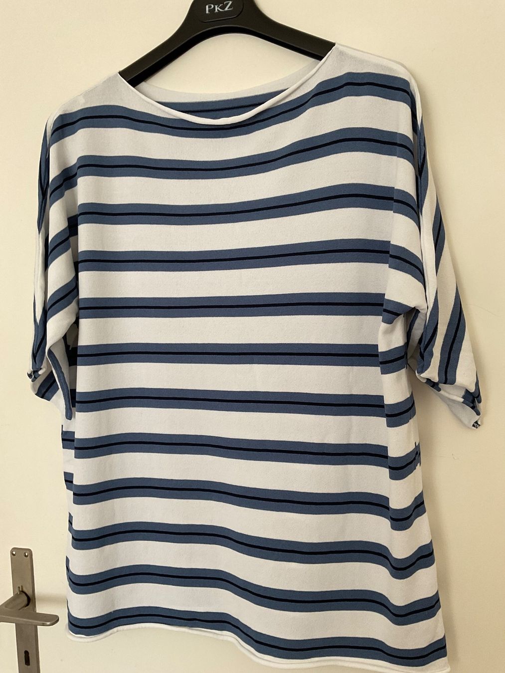 Pullover & Sweatshirts: LE TRICOT PERUGIA Viskose Pullover Gr L blau/weiss, NWRT – Gebraucht aus Urdorf von alda02 2