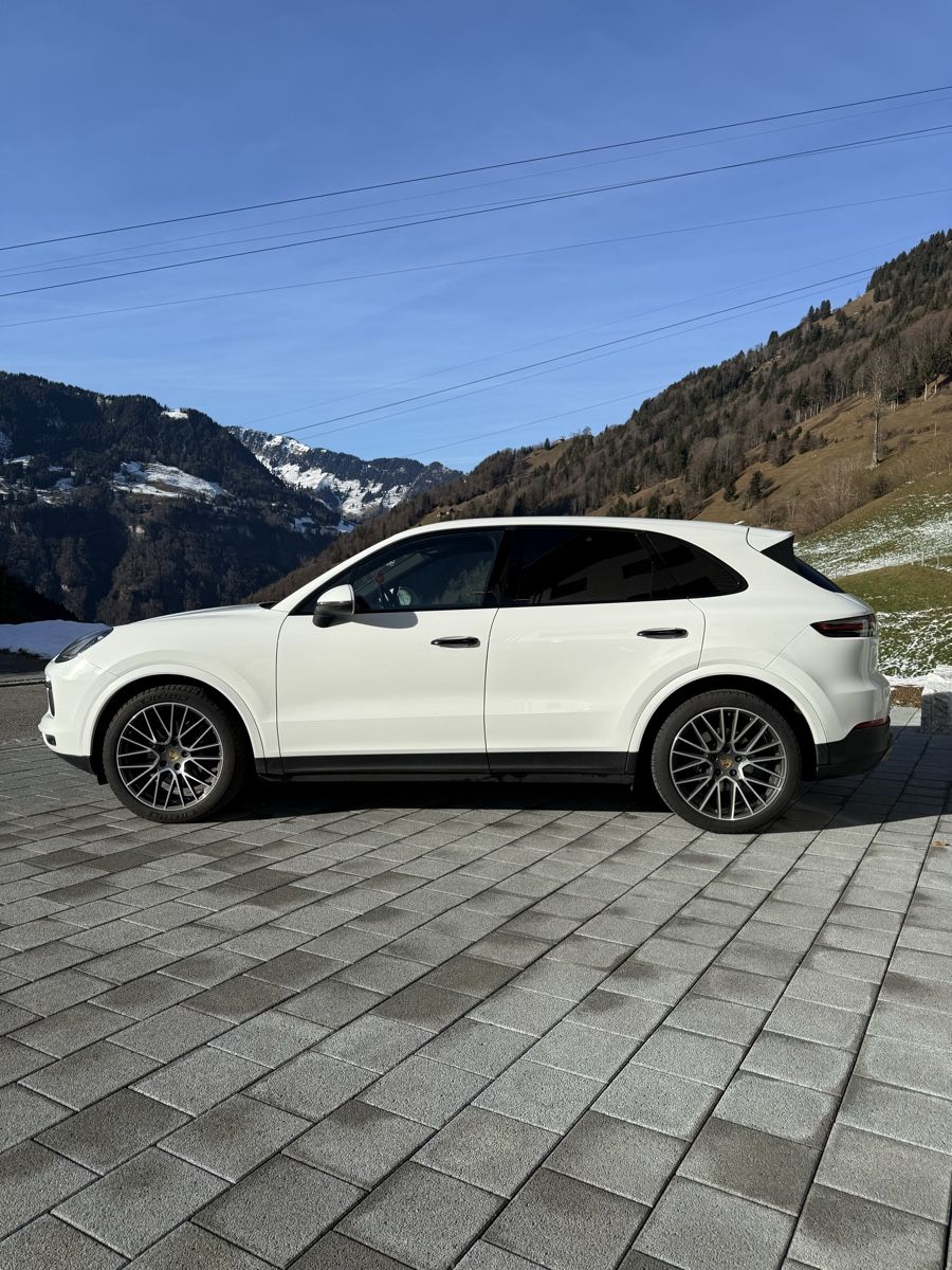 Porsche Automobili: Porsche Cayenne – Usato da Oberrickenbach venduto da tim_stq6 4