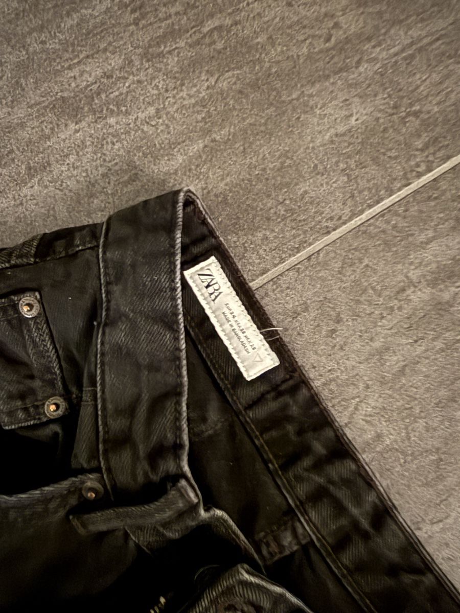 Zara Lotti di vestiti: Zara Men Jeans im Set Gr. 28 – Usato da Zürich venduto da pluto124 1